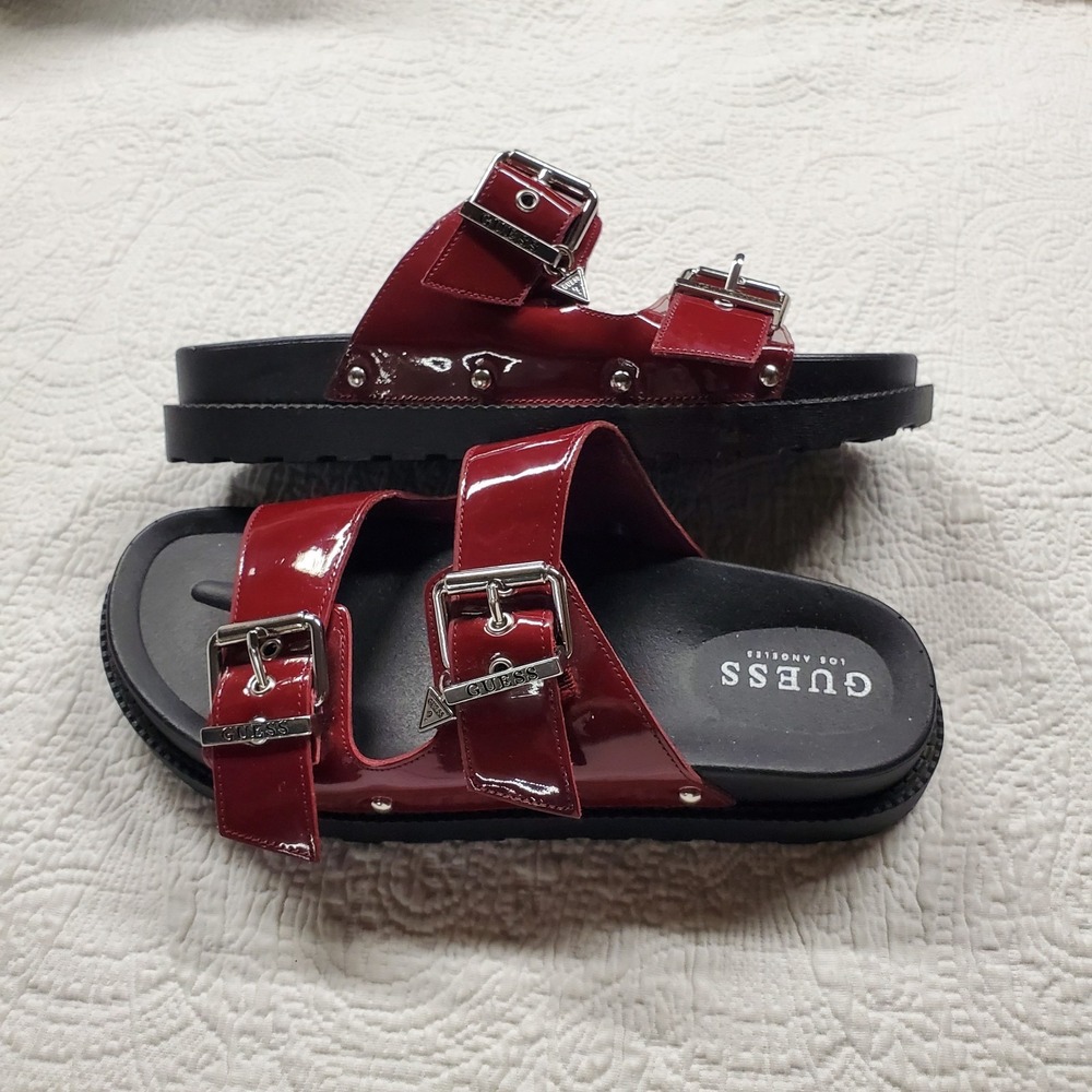 Guess Chunky Sandals Womens 8.5 Strappy Buckle Patent Leather Dark Red Romantic